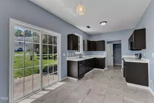 3604 Rivermist Dr, Raleigh, NC 27610 - Photo 17