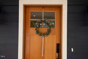 415 E Lavender Ave, Durham, NC 27704 - Photo 23