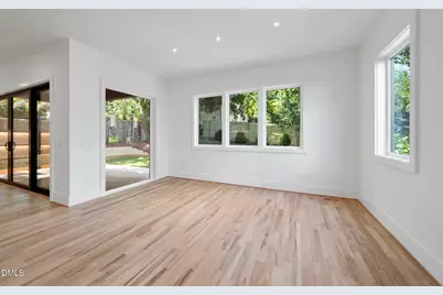 1009 Parker Street, Raleigh, NC 27607 - Photo 15