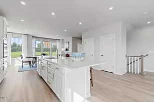 1250 Coach Sta Aly, Raleigh, NC 27601 - Photo 5