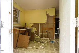 503 Edwards Dr, Chapel Hill, NC 27516 - Photo 3