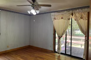 417 Sunnyview Rd, Henderson, NC 27536 - Photo 9