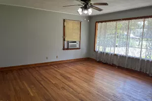 417 Sunnyview Rd, Henderson, NC 27536 - Photo 7