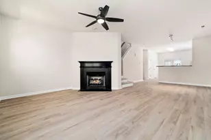 3825 Cary Glen Blvd, Cary, NC 27519 - Photo 9