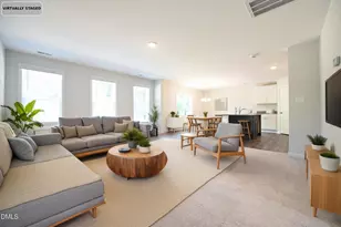 2009 Black Bear Ct, Hope Mills, NC 28348 - Photo 5