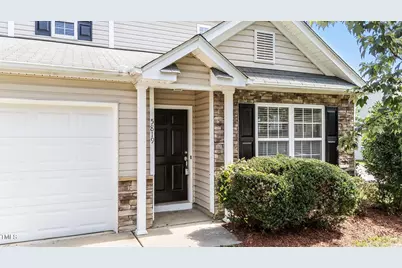 5819 Finestra Way, Raleigh, NC 27610 - Photo 9
