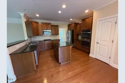 804 Greystone Crest Way, Cary, NC 27519 - Photo 5