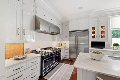 301 Wentworth Drive, Greensboro, NC 27408 - Photo 33