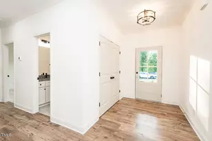 1229 Lawndale Dr, Graham, NC 27253 - Photo 3