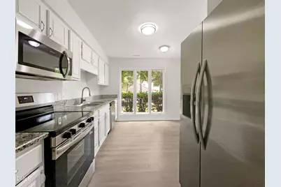 104 Mossbark Lane, Chapel Hill, NC 27514 - Photo 9