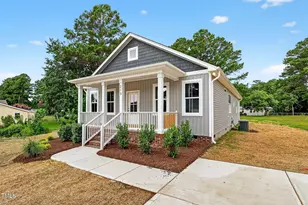 213 Maye St, Dunn, NC 28334 - Photo 3