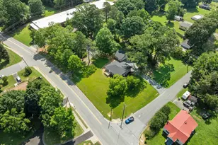 703 Whitsett Ave, Gibsonville, NC 27249 - Photo 25