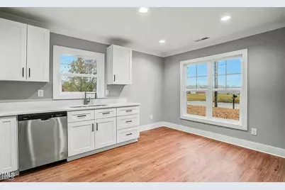 900 Woodrow Street S, Wilson, NC 27893 - Photo 7
