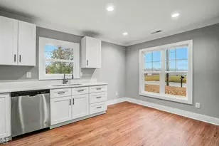 900 Woodrow St S, Wilson, NC 27893 - Photo 7