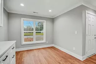 900 Woodrow St S, Wilson, NC 27893 - Photo 11