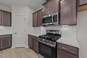 21 Windflower Ct, Clayton, NC 27520 - Photo 29