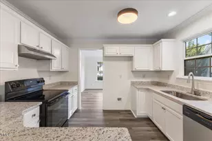 1209 Waterford Green Dr Dr, Apex, NC 27502 - Photo 7