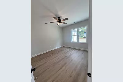 207 S Main Street #B, Four Oaks, NC 27524 - Photo 7