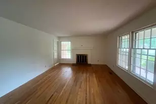 1116 Friendly Rd, Dunn, NC 28334 - Photo 7