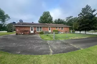 1116 Friendly Rd, Dunn, NC 28334 - Photo 25