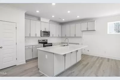 701 Highview Drive #32, Benson, NC 27504 - Photo 7