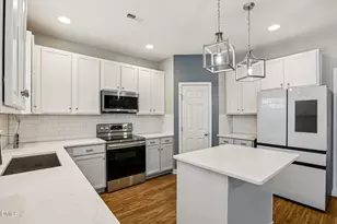 5310 Heather Ridge Ln, Raleigh, NC 27610 - Photo 7