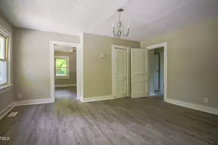 1015 Cross Link Rd, Raleigh, NC 27610 - Photo 5