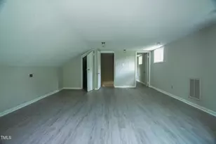 1015 Cross Link Rd, Raleigh, NC 27610 - Photo 11