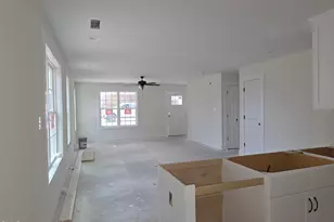 307 E Holmes St, Benson, NC 27504 - Photo 3