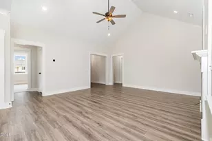 602 Tuscany Cir, Princeton, NC 27569 - Photo 9