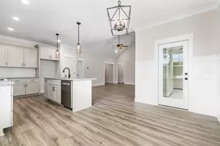 602 Tuscany Cir, Princeton, NC 27569 - Photo 15