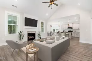 602 Tuscany Cir, Princeton, NC 27569 - Photo 7