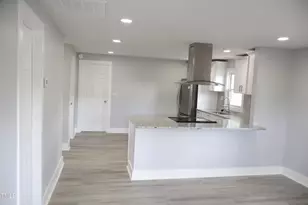 1016 Rauhut, Burlington, NC 27217 - Photo 5