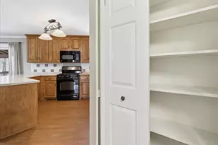 9 Pinecourt Dr, Siler City, NC 27344 - Photo 37