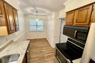 2535 Fairway Dr, Henderson, NC 27536 - Photo 11