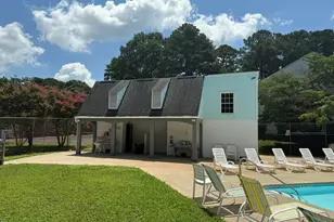 1344 Garden Crest Cir, Raleigh, NC 27609 - Photo 3