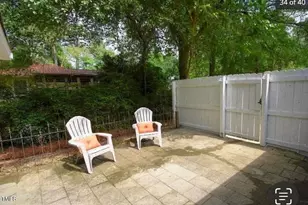 220 Barclay Rd, Chapel Hill, NC 27516 - Photo 15