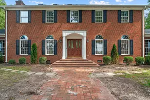 387 3 Bridge Rd, Dunn, NC 28334 - Photo 3