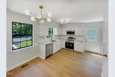 11 Sweetbay Court, Durham, NC 27704 - Photo 9