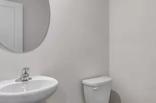 200 Holmes Cor Dr, Wilsons Mills, NC 27577 - Photo 17