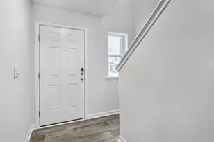 173 Holton St, Wilsons Mills, NC 27577 - Photo 5