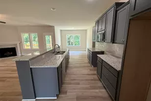 93 Hot Spgs Wy, Benson, NC 27504 - Photo 9