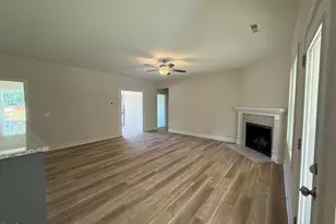 93 Hot Spgs Wy, Benson, NC 27504 - Photo 5