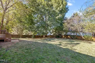 310 New Parkside Dr, Chapel Hill, NC 27516 - Photo 31