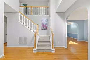 310 New Parkside Dr, Chapel Hill, NC 27516 - Photo 5