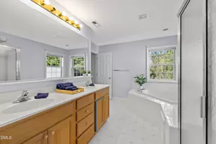 310 New Parkside Dr, Chapel Hill, NC 27516 - Photo 25