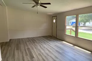 602 Wondertown Dr, Erwin, NC 28339 - Photo 5