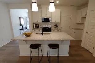 177 Parker Ln, Mebane, NC 27302 - Photo 3
