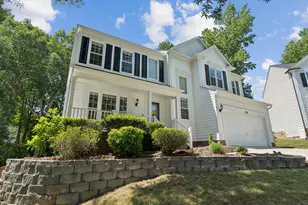 104 Pellinore Ct, Cary, NC 27513 - Photo 3