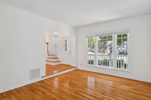 104 Pellinore Ct, Cary, NC 27513 - Photo 5